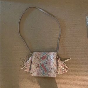 Kelly Wynne Sorry not Sorry Satchel